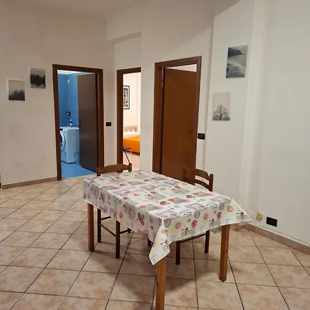 Casa de hóspedes Fare - Porta Castello Reggio Emilia